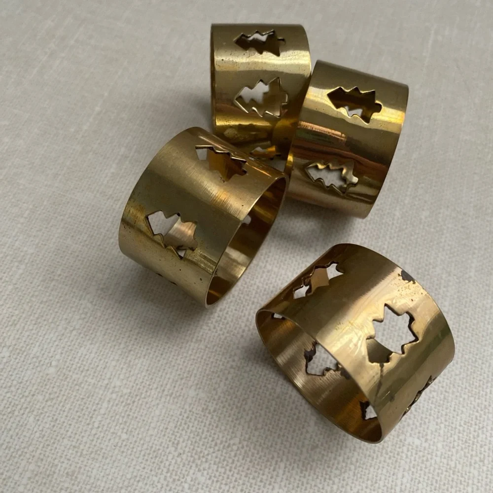 Vintage‎ Brass Laser Cut Christmas Tree Cut Out Napkin Rings Set of 4 Holiday